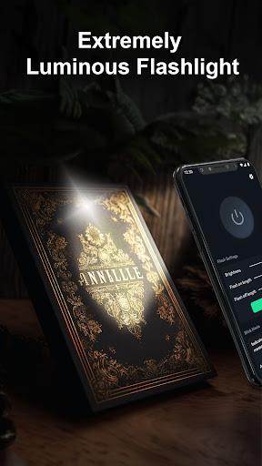 Flashlight Pro: Super LED Ekran Görüntüsü 1