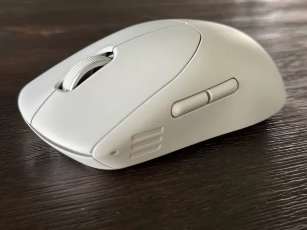 Alienware mouse side view