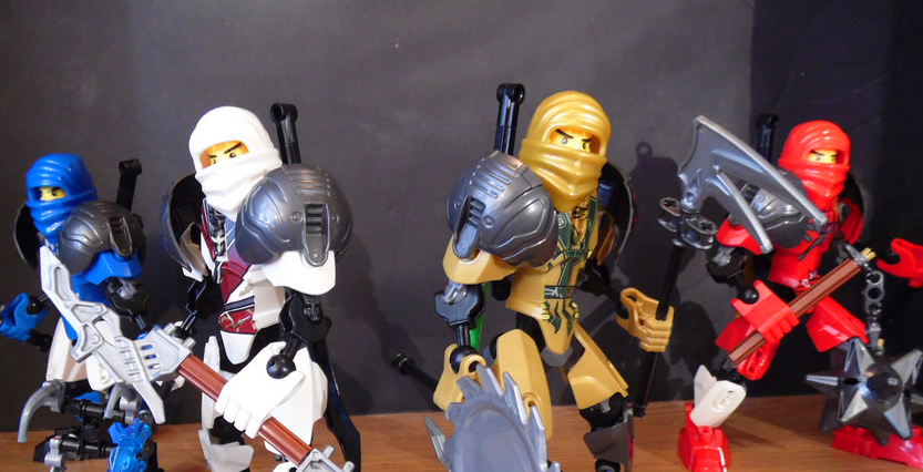 Glelay Lego Ninja Heroes应用截图第0张