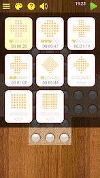 Marble Solitaire Puzzle Screenshot 2